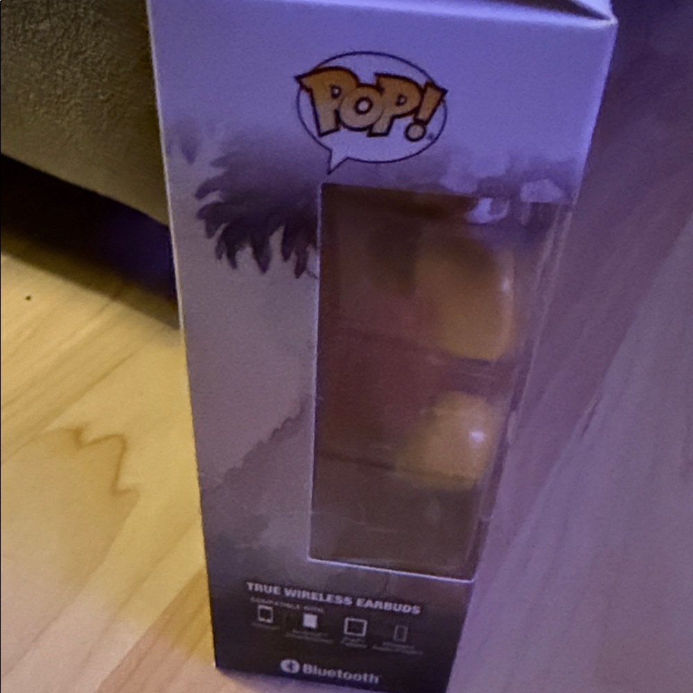 Funko Pop! Grumpy Wireless Earbuds - Red and Yellow - Picture 8 of 10